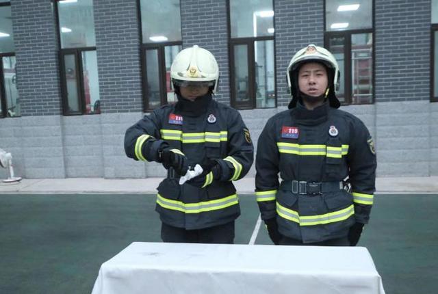 烟头的中心温度大概是多少度，烟头中心温度可达多少度（烟头燃烧时中心温度可达800摄氏度）