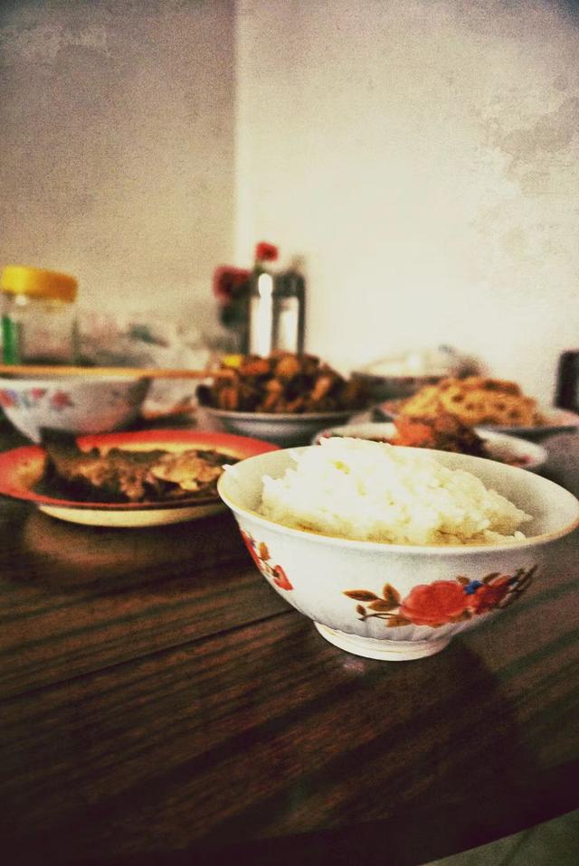 人去世后会去哪里，人死了会去哪里（意味着年的终结丨记者过年）