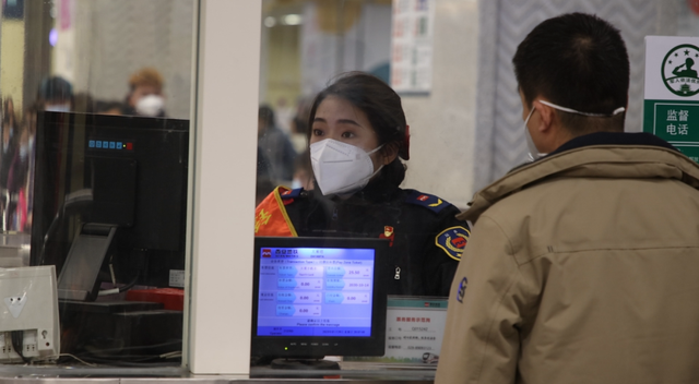 西安地铁2号线运营时间，西安地铁2号线运营时间表最新（最新！西安今天出行速看）