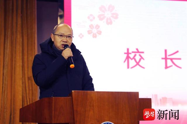 大客鼎的前世今生，鼎捷的前世今生（西附初中开学第一课厚植家国情怀）