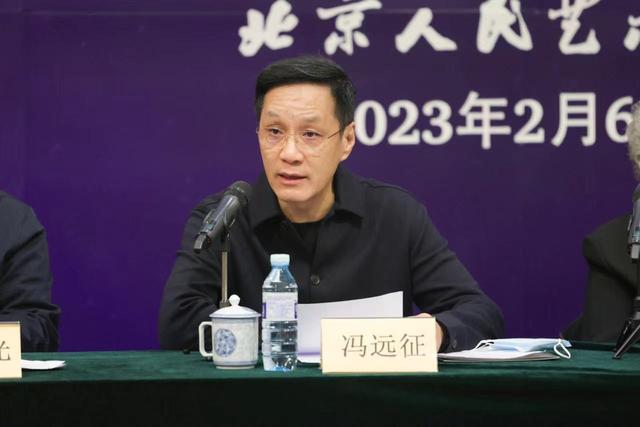 我曾经等过你是什么歌，我曾经等过你是什么歌曲里面的歌词什么意思（北京人艺举行郑榕追思会）