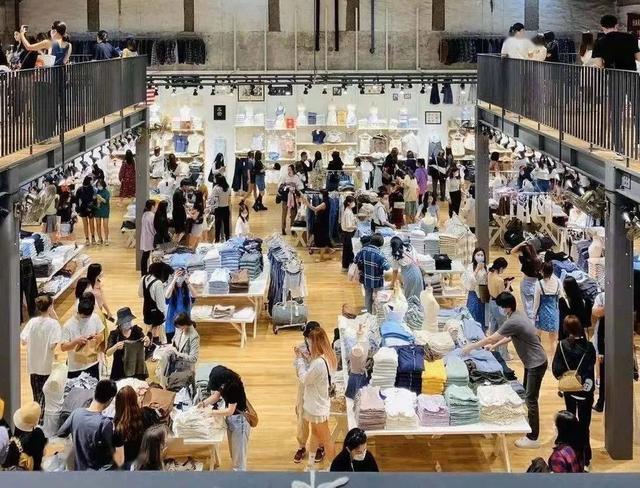穿hollister都是什么人，霍利斯特大学（是质量堪忧快时尚的必杀器吗）