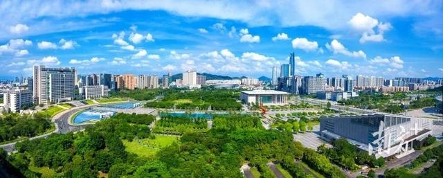 东莞未来最繁华的广场，东莞中心广场可打造成中央休闲街区