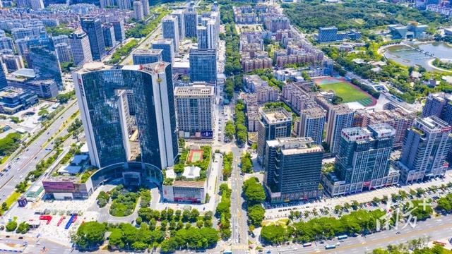 东莞未来最繁华的广场，东莞中心广场可打造成中央休闲街区