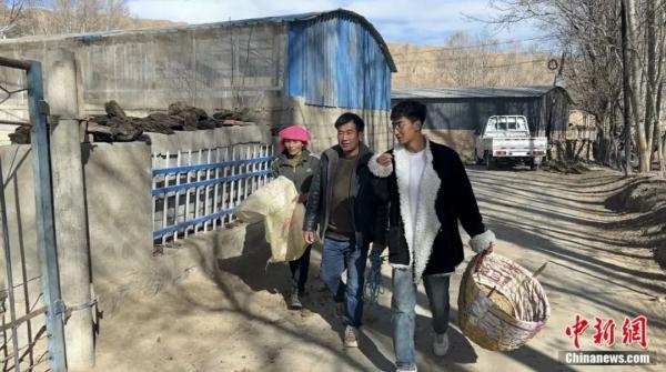 度的多音字组词，度字的多音字组词（几小时内浏览量破千万）