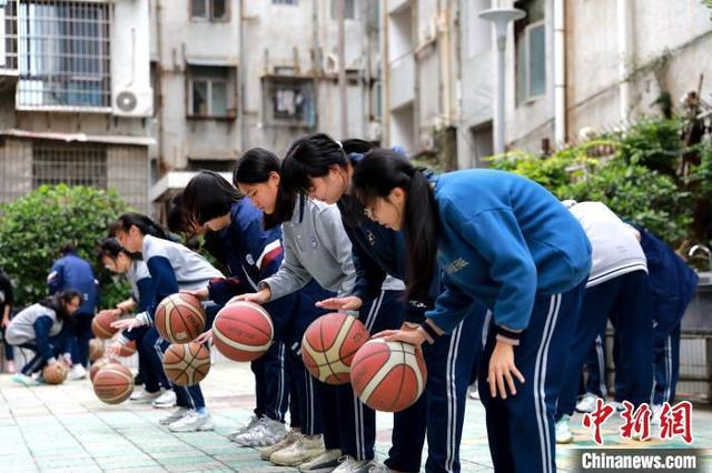 体育中考项目调整，体育中考项目设置（多地体育中考项目调整）