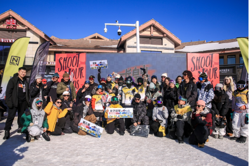 万达长白山滑雪场，长白山滑雪场在哪个地方（长白山万达度假区成国内冰雪赛事集结地）