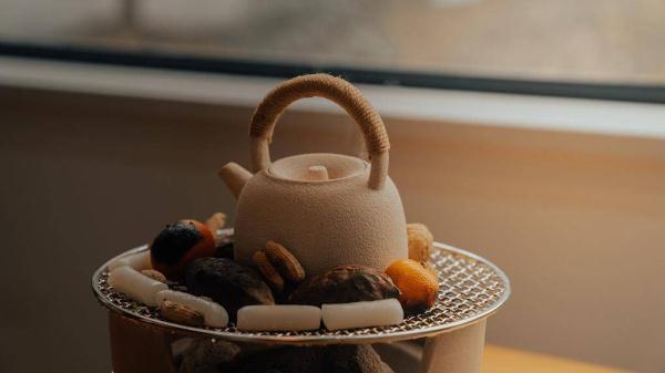 女子围炉煮茶3小时，围炉煮茶的美文（透视“网红项目”围炉煮茶背后的安全风险）