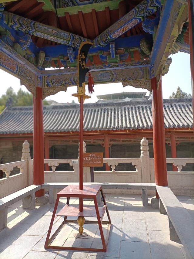 许昌有什么好玩的景点，许昌有哪些景点值得去玩（七律-游许昌）