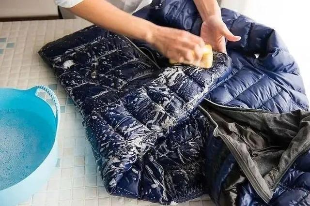 北面羽绒服怎么洗，正确清洗方法请查收→