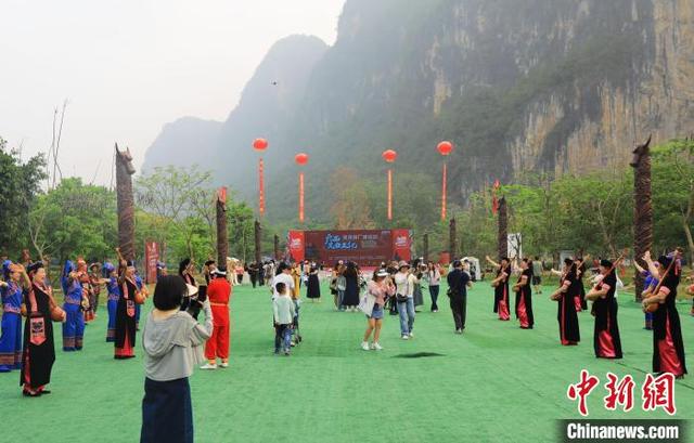 广西三月三是什么节日，广西的三月三有什么风俗活动（壮乡广西邀客入桂“潮玩三月三”）