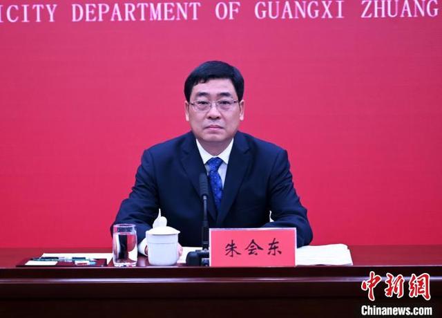 贵港港今年上半年吞吐量多少，广西贵港将迎来出海“双通道”