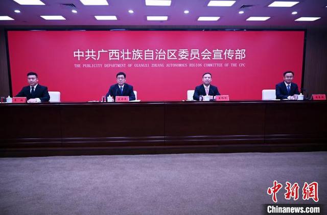 贵港港今年上半年吞吐量多少，广西贵港将迎来出海“双通道”