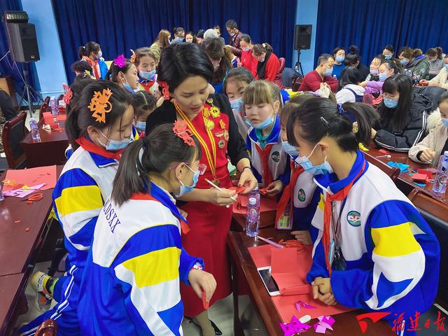 中华民间艺术传承人物，非遗传承人高少萍：巧手妙剪