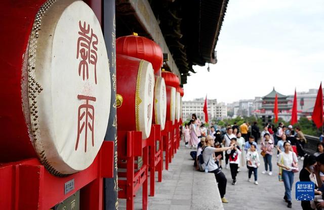 鼓楼是干嘛的，打卡古都西安的文化地标——鼓楼