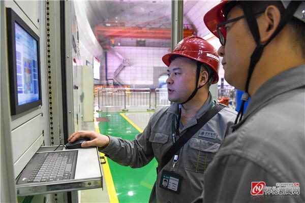 凤滩水力发电厂的“百科知识全书”——记首届五溪工匠尚广强