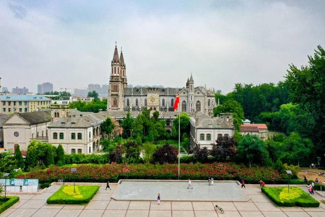 厦门市旅游景点，厦门能成为网红城市吗