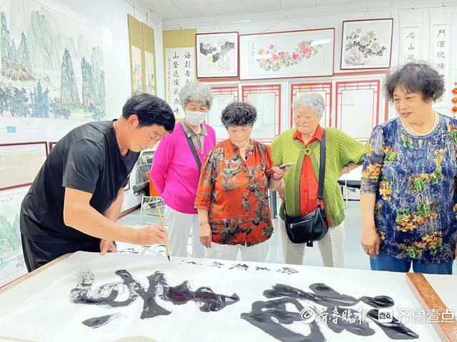 藏宝天下最新进展，“东源藏宝天下”书画交流沙龙顺利举行