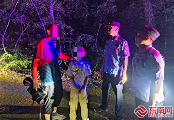 沙县：父子进山迷失方向，“00后”新警火速救援