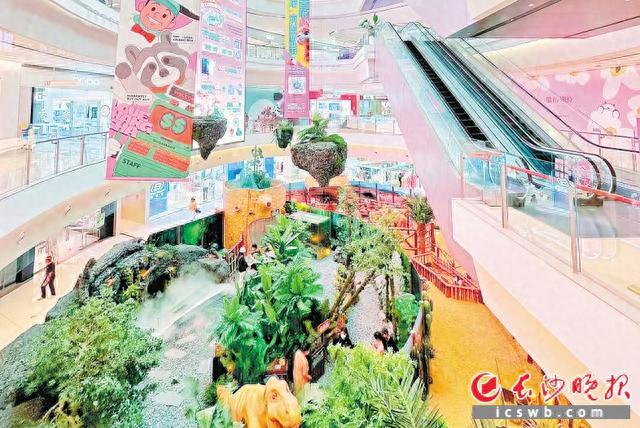 长沙：动物园开进商场?“萌经济”别惹了祸